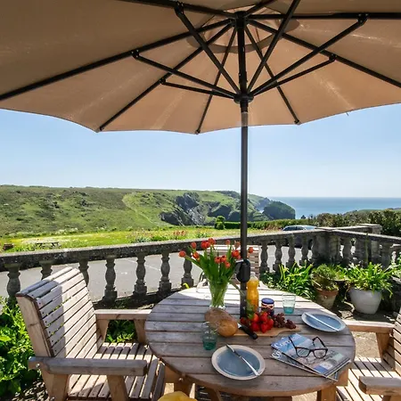 2 Bed In Cove 52468 Holiday home